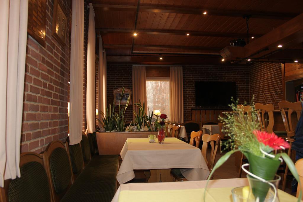 Gasthof Tepferdt Rees Esterno foto